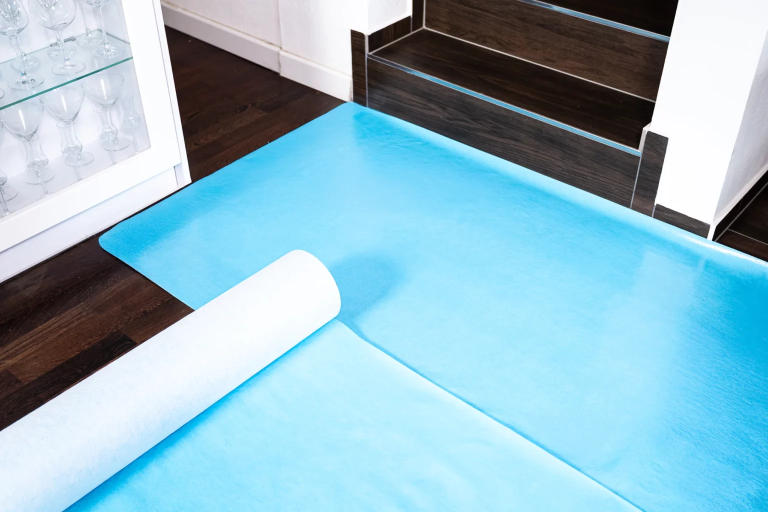 leicht Atmungsaktiv 160g² auf Boden ausgerollt